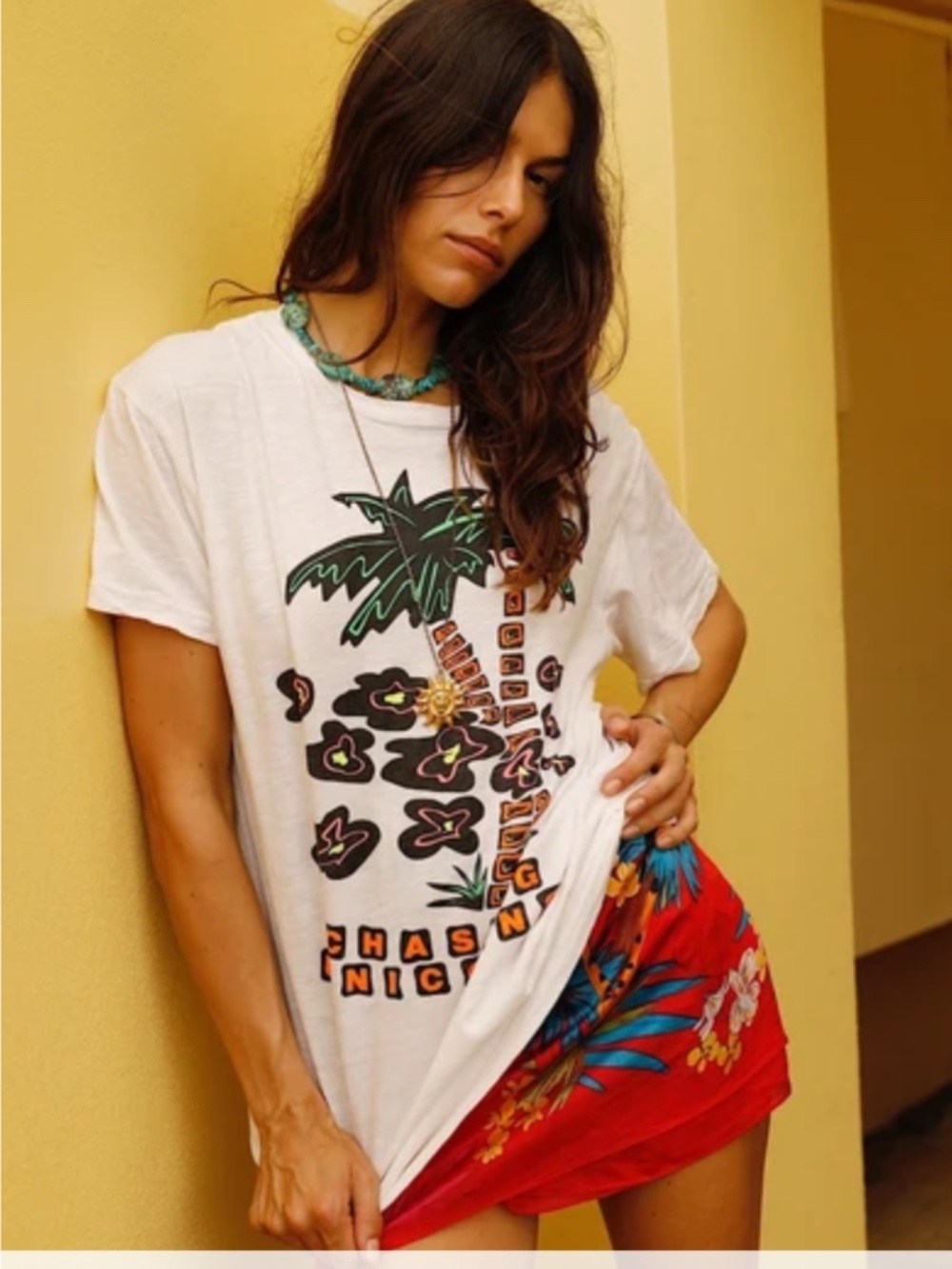 Chasing Unicorns Tropical Chaos Tee Small